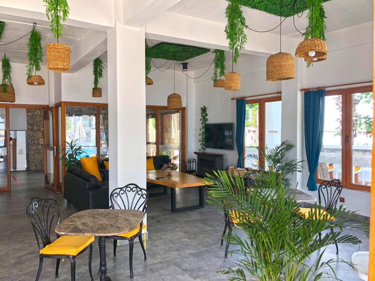 Butikhan Hotel グンドーガン エクステリア 写真